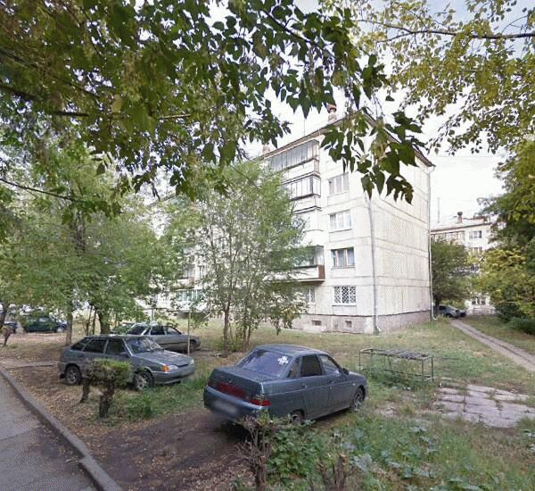 Банкомат Уральского Банка Реконструкции и Развития по адресу просп. Карла Маркса,  д. 101